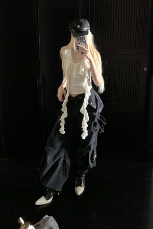 Rase le sol Irregular Ruffled Lace Halter Corset Top