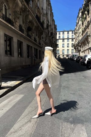 Rase le sol Oversized Embroidered Shirt with Dropped Shoulders and Extended Cuffs