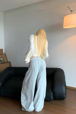 Rase le sol Ruffled Waist Wide-Leg Sweatpants in Heather Grey