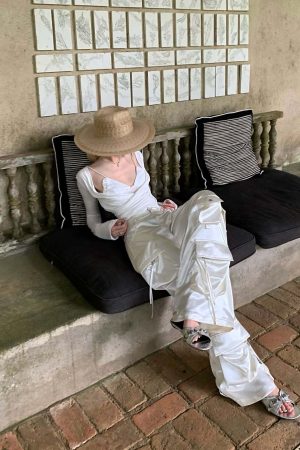 Rase le sol Satin Multi-Pocket Cargo Pants