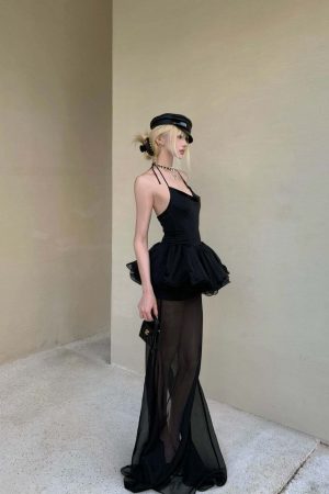 Rase le sol Sheer Layered Tulle Halter Dress