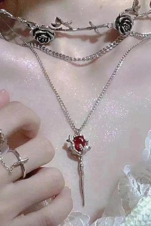 Rose Shaped Stoned Necklace