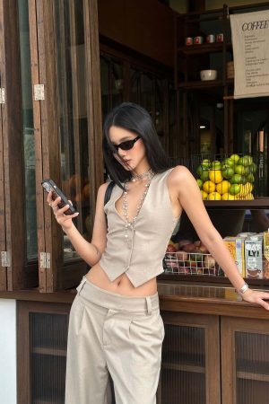 ROVENTE Asymmetric Waist Wide-Leg Trousers
