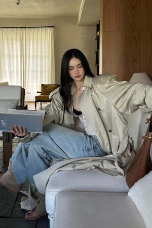 ROVENTE Double Breasted Trench Coat with Belted Waist