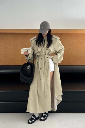ROVENTE Double Breasted Trench Coat with Belted Waist
