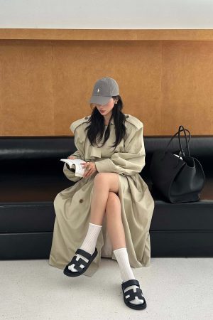 ROVENTE Double Breasted Trench Coat with Belted Waist