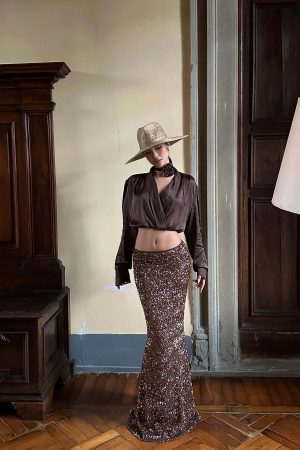 ROVENTE Draped Satin Crop Blouse with Removable Rose Choker
