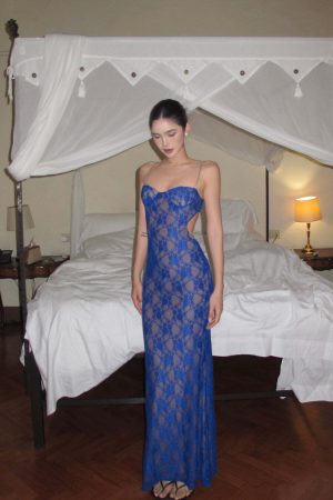 ROVENTE Lace Cutout Maxi Dress with Sheer Mesh and Slim Fit