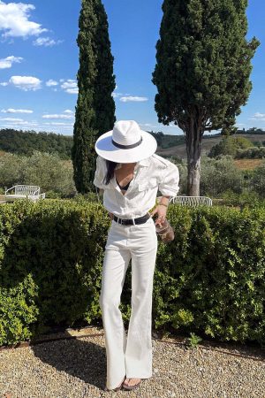 ROVENTE Linen Utility Shirt with Epaulettes and Patch Pockets