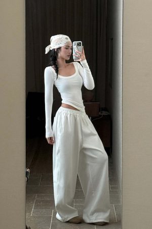 ROVENTE Sculpted Ribbed Tank