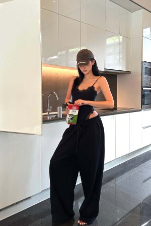 ROVENTE Soft-Fleece Wide-Leg Sweatpants