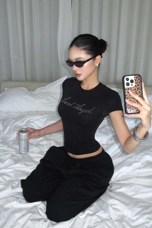 ROVENTE Soft-Fleece Wide-Leg Sweatpants