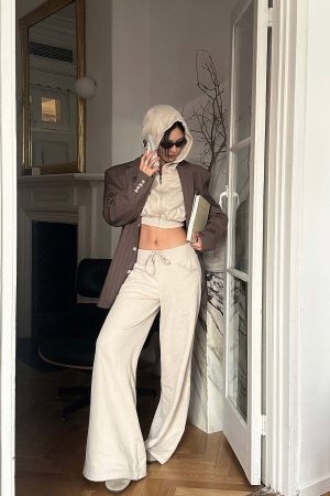 ROVENTE Wide-Leg Drawstring Sweatpants