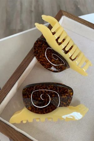 Snail Hair Claws