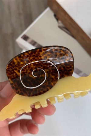 Snail Hair Claws