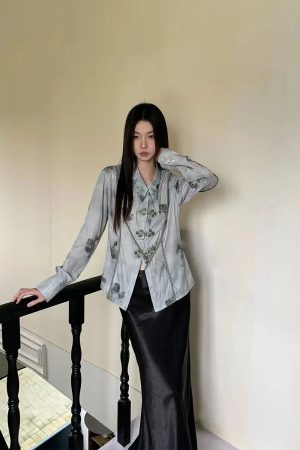 Vintage Floral Saddle Buckle Shirt