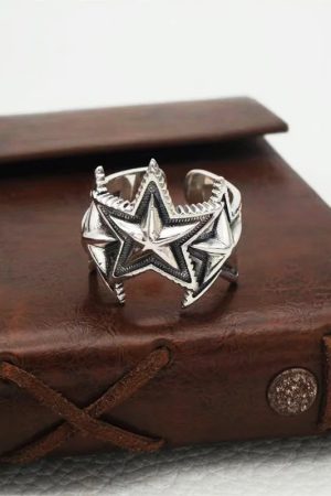 Vintage Star Ring