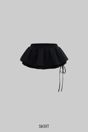 WARDEN EDGE Black Pleated Mini Skirt