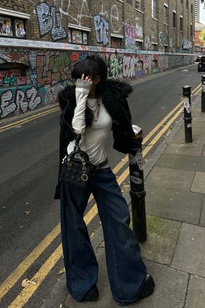 Warden Edge Faux Fur Trimmed Denim Jacket