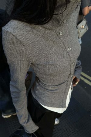 WARDEN EDGE High Neck Layered Effect Long-Sleeve Top