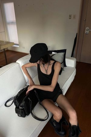 WARDEN EDGE Layered Draped Tank Top with Side Strap