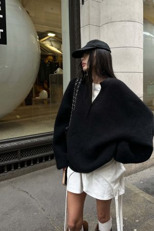 WARDEN EDGE Layered V-Neck Knit Sweater