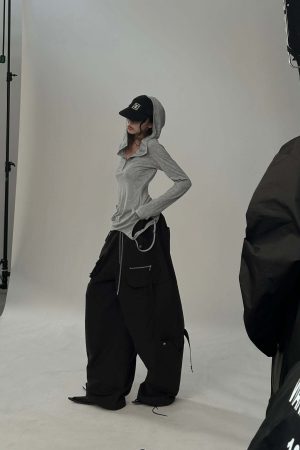 WARDEN EDGE Sculpted Hooded Top