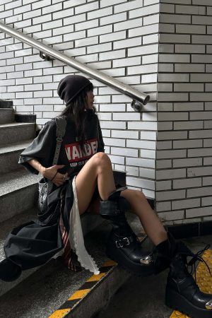 WARDEN EDGE Washed Oversized Tee with Red Letter Print