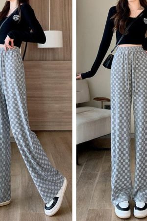 Y2K Checkered Sweatpants